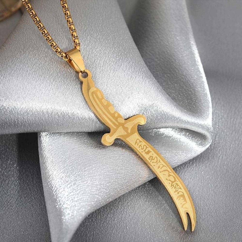Arabian Machete Cool Men's Islamic Necklace - Main Image