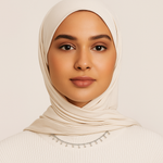 Dangling Dotted Choker – Minimal Everyday Elegance