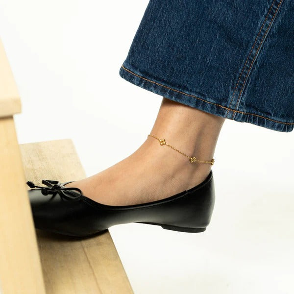 Delicate Dotted Henna Anklet